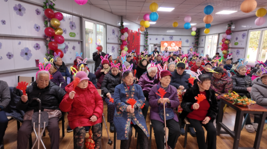 金马贺新春，敬老暖庭院—— 弘润工会开展2026年新春联欢会